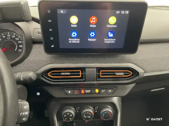 DACIA SANDERO III - voiture d'occasion - Photo 13