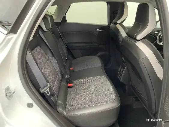 RENAULT CAPTUR II - voiture d'occasion - Photo 11