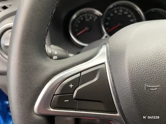DACIA SANDERO II - voiture d'occasion - Photo 28