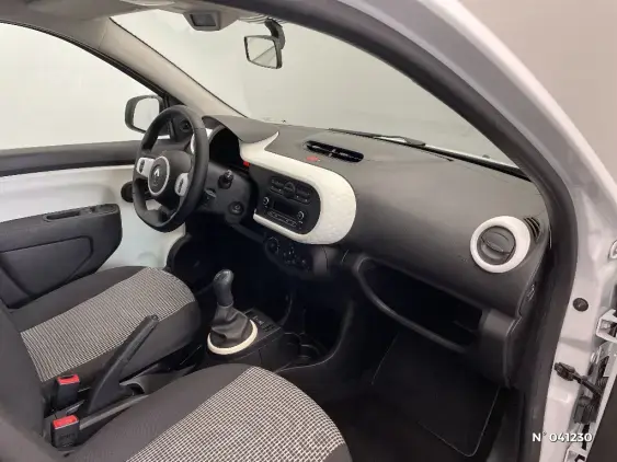 RENAULT TWINGO III - voiture d'occasion - Photo 10