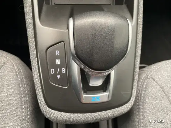 RENAULT ZOE - voiture d'occasion - Photo 26