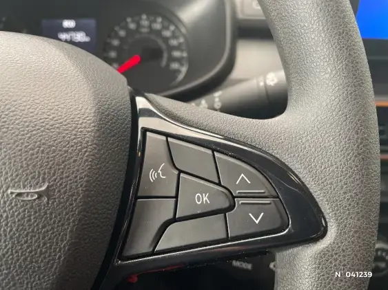DACIA SANDERO III - voiture d'occasion - Photo 30