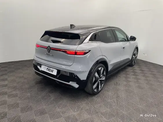 RENAULT MEGANE V - voiture d'occasion - Photo 4
