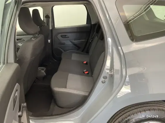 DACIA DUSTER II - voiture d'occasion - Photo 13