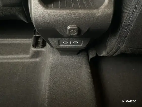 DACIA DUSTER III - voiture d'occasion - Photo 28