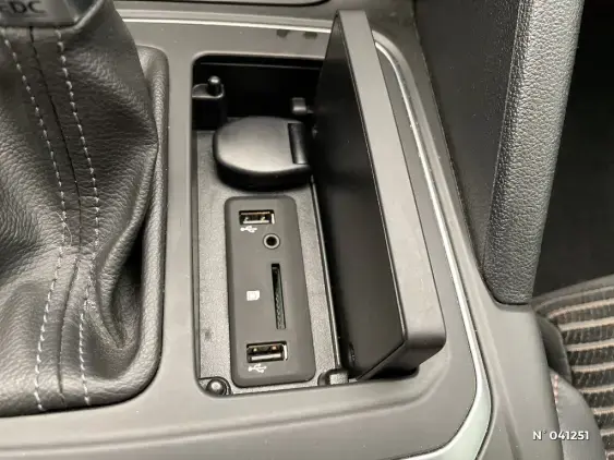 RENAULT TALISMAN ESTATE I - voiture d'occasion - Photo 25