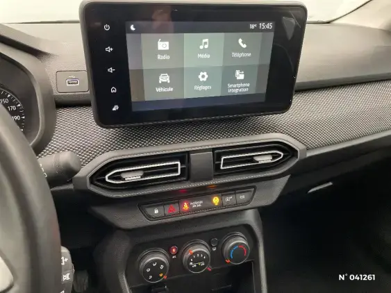 DACIA SANDERO III - voiture d'occasion - Photo 13