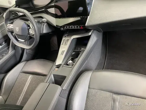 PEUGEOT 308 SW III - voiture d'occasion - Photo 10