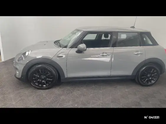 MINI MINI 5 PORTES III - voiture d'occasion - Photo 2