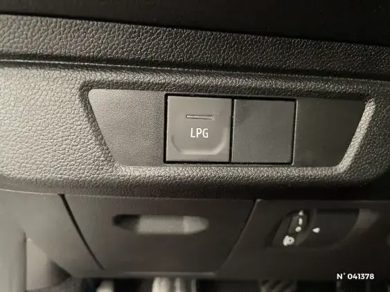 DACIA SANDERO III - voiture d'occasion - Photo 15