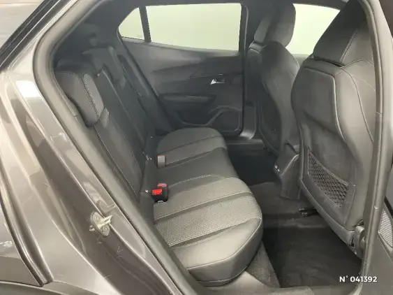 PEUGEOT 2008 II - voiture d'occasion - Photo 10