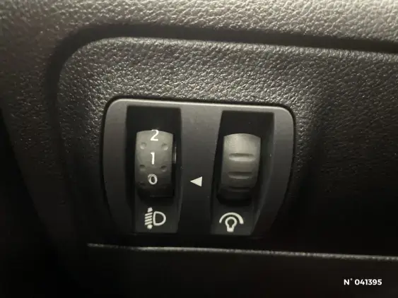 RENAULT MEGANE IV - voiture d'occasion - Photo 15