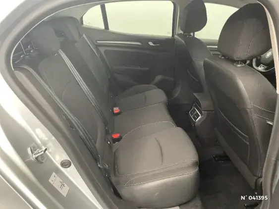 RENAULT MEGANE IV - voiture d'occasion - Photo 11