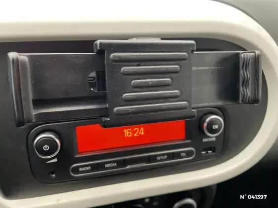 RENAULT TWINGO III - voiture d'occasion - Photo 31