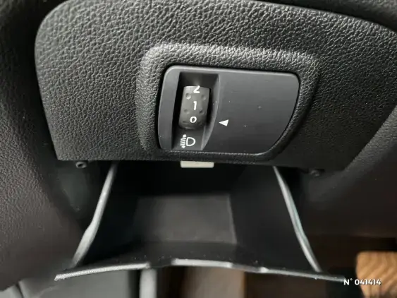 RENAULT SCENIC IV - voiture d'occasion - Photo 15