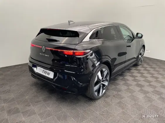 RENAULT MEGANE V - voiture d'occasion - Photo 4