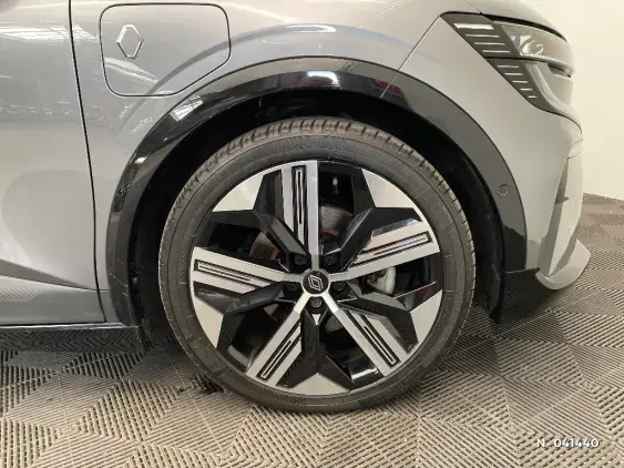 RENAULT MEGANE V - voiture d'occasion - Photo 8