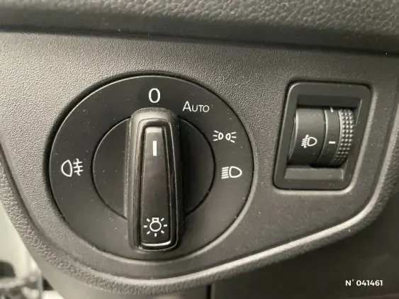 VOLKSWAGEN POLO VI - voiture d'occasion - Photo 15
