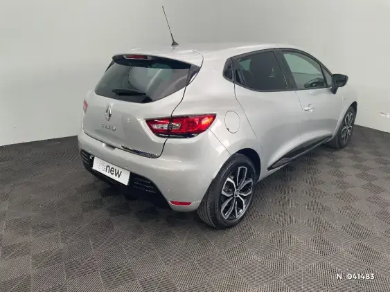 RENAULT CLIO IV - voiture d'occasion - Photo 4