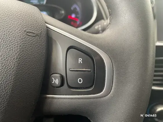 RENAULT CLIO IV - voiture d'occasion - Photo 30