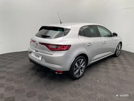 RENAULT MEGANE IV - voiture d'occasion - Photo 4