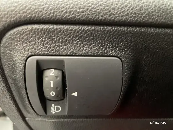 RENAULT MEGANE IV - voiture d'occasion - Photo 15