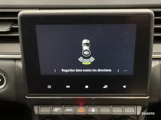 RENAULT CAPTUR II - voiture d'occasion - Photo 14