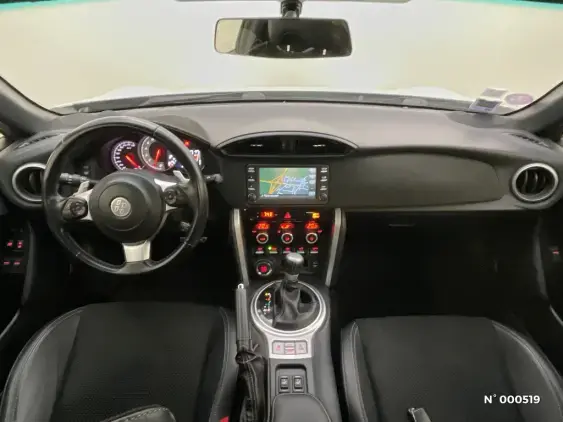 TOYOTA GT86 - voiture d'occasion - Photo 9
