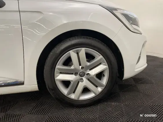 RENAULT CLIO V - voiture d'occasion - Photo 8