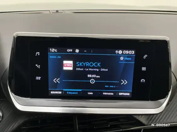 PEUGEOT 208 BUSINESS R II - voiture d'occasion - Photo 15