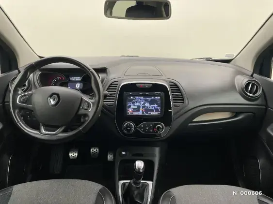 RENAULT CAPTUR - voiture d'occasion - Photo 8
