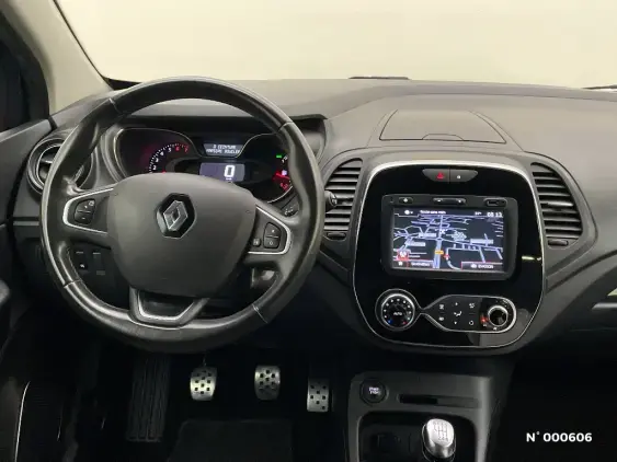 RENAULT CAPTUR - voiture d'occasion - Photo 12