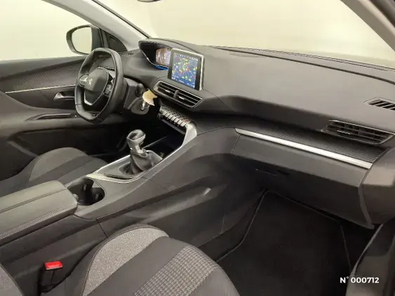 PEUGEOT 3008 II - voiture d'occasion - Photo 10