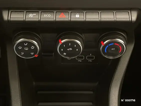 RENAULT CLIO V - voiture d'occasion - Photo 14