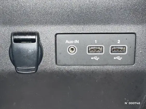 RENAULT CLIO V - voiture d'occasion - Photo 15