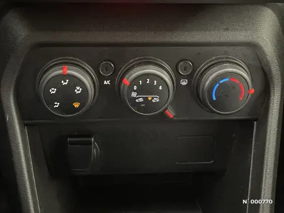 DACIA SANDERO III - voiture d'occasion - Photo 14