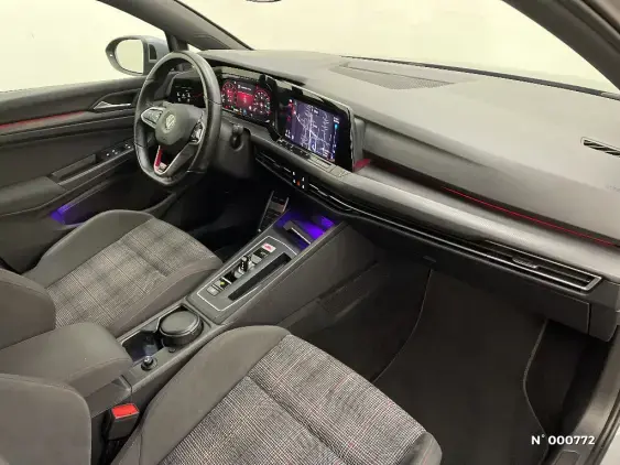 VOLKSWAGEN GOLF VIII - voiture d'occasion - Photo 10