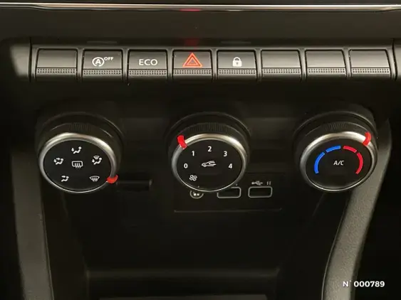 RENAULT CLIO V - voiture d'occasion - Photo 14