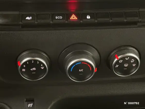 RENAULT MASTER FG III - voiture d'occasion - Photo 14