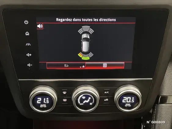 RENAULT KADJAR - voiture d'occasion - Photo 14