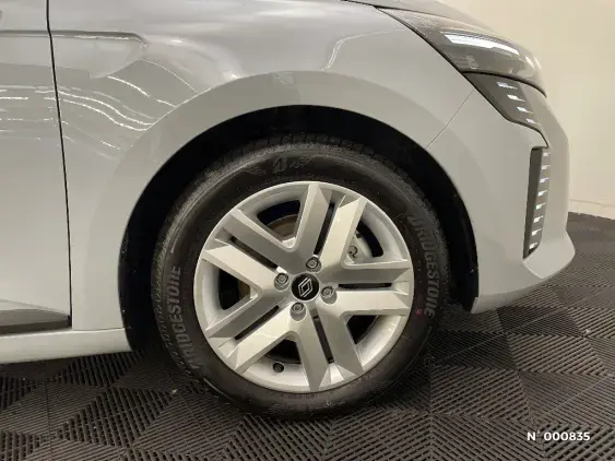 RENAULT CLIO V - voiture d'occasion - Photo 8