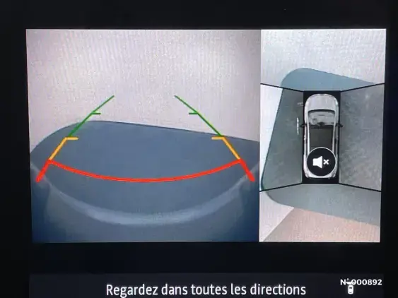 RENAULT CLIO V - voiture d'occasion - Photo 26