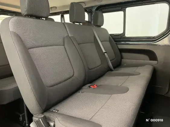 RENAULT TRAFIC III - voiture d'occasion - Photo 11