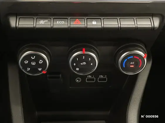 RENAULT CLIO V - voiture d'occasion - Photo 14