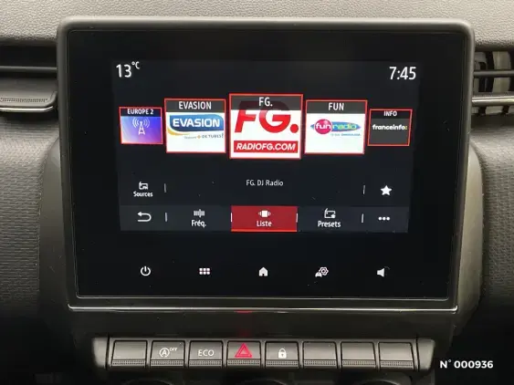 RENAULT CLIO V - voiture d'occasion - Photo 15