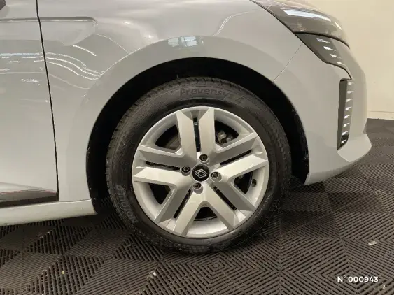 RENAULT CLIO V - voiture d'occasion - Photo 8