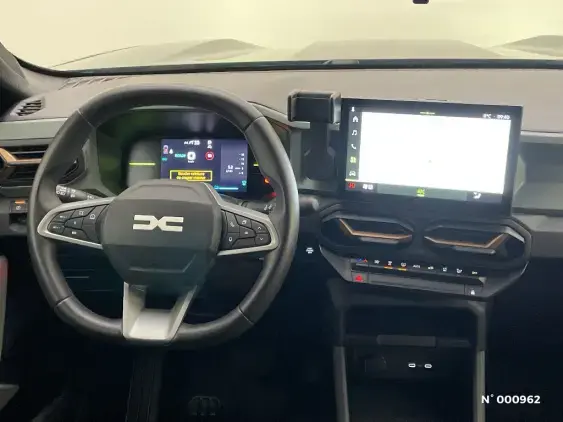 DACIA DUSTER III - voiture d'occasion - Photo 13