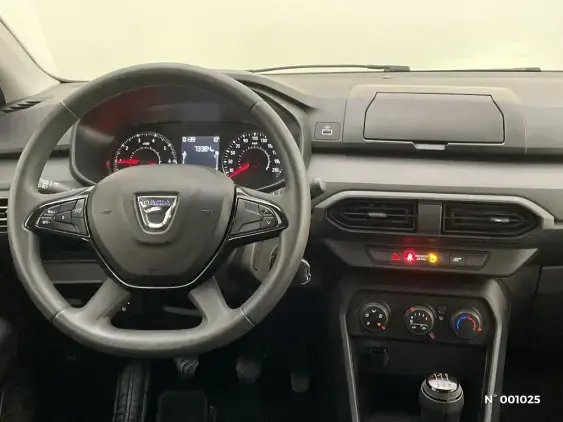 DACIA SANDERO III - voiture d'occasion - Photo 13