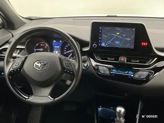 TOYOTA C-HR - voiture d'occasion - Photo 13