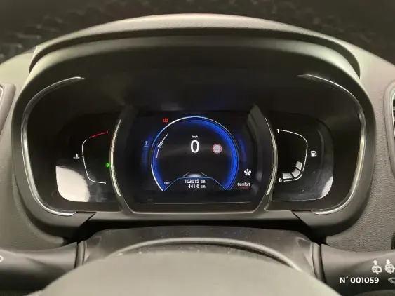 RENAULT SCENIC IV - voiture d'occasion - Photo 12